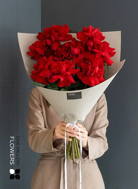 Букет из 9 французских роз "Фридом" Эквадор