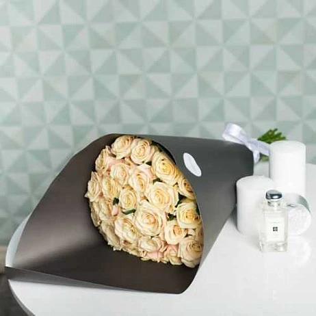 Букет "Талеа" Black - Розы 50 см.